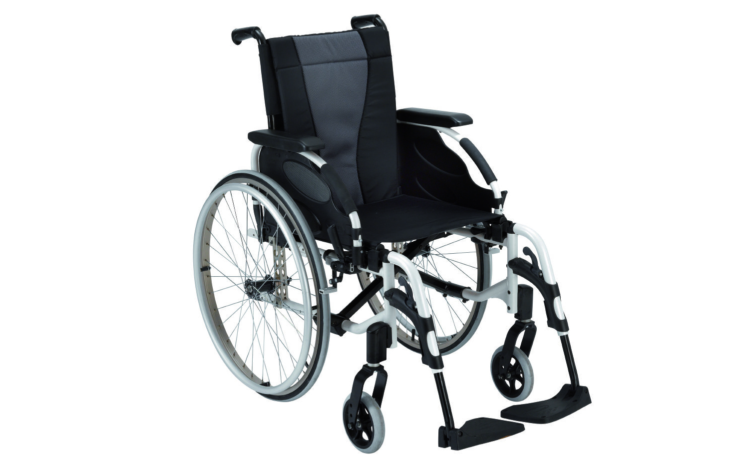 Cadeira de rodas manual de perfil