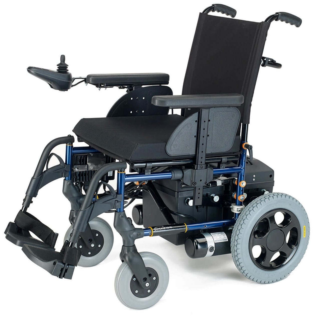 Cadeira de Rodas Quickie F35 R2 — IACESS Ortopedia